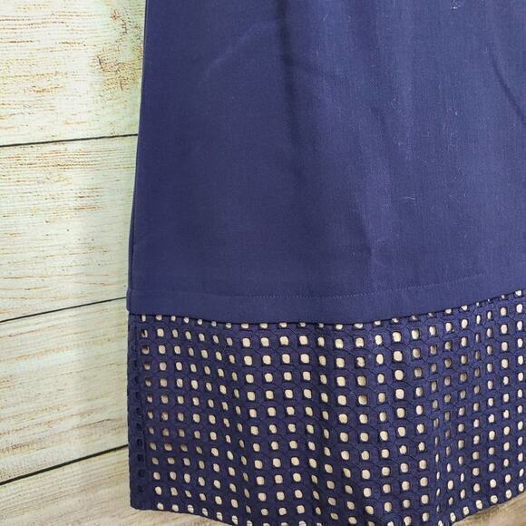 Ann Taylor LOFT Navy Blue Sleeveless Round Neck Eyelet Mini Sheath Dress Size 0 - Picture 4 of 6